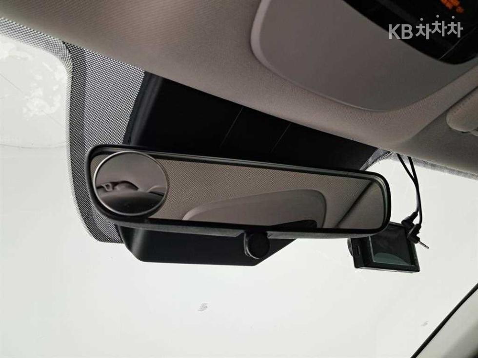 2021 - kia k5