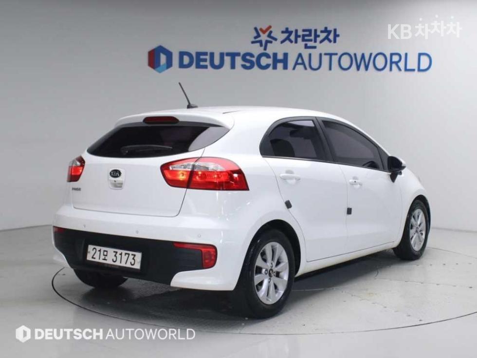 2015 - kia pride