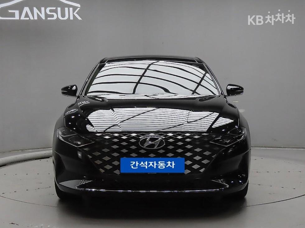 2022 hyundai Grandeur LPi 3.0 Rent a Car modern