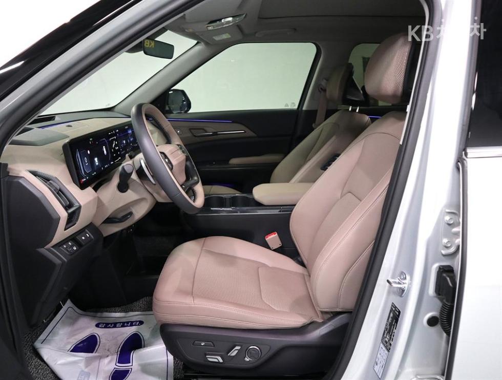 2026 - kia ev5