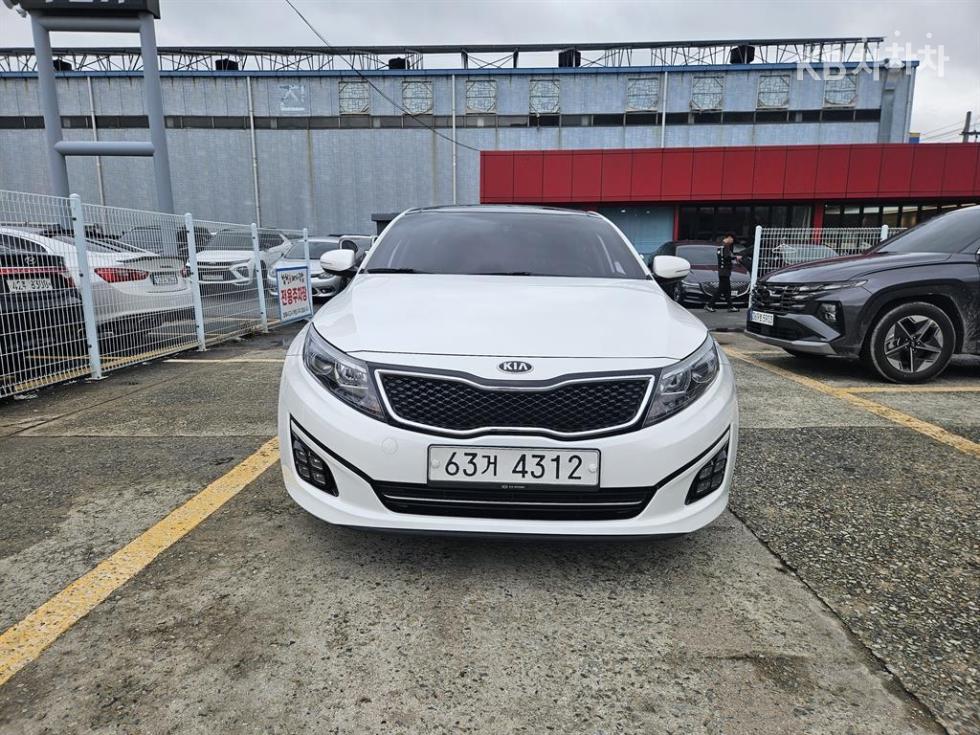 2015 Kia b5 luxury trendy