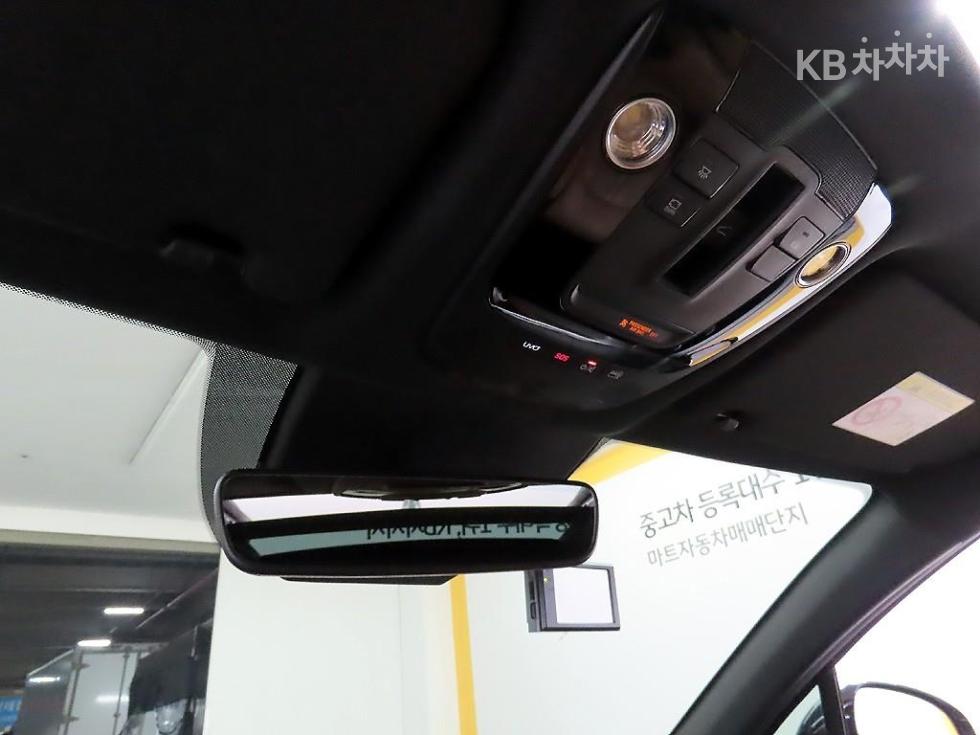2021 - kia k5