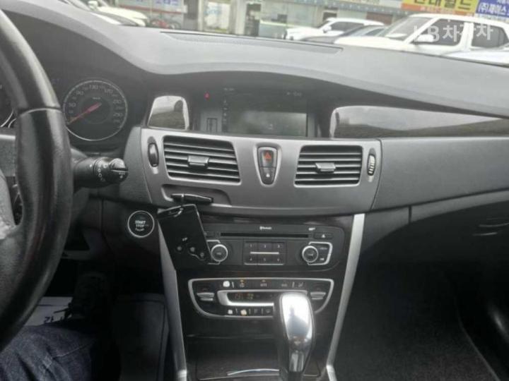 Renault SM5 Nova Diesel D Premium Base Type 10