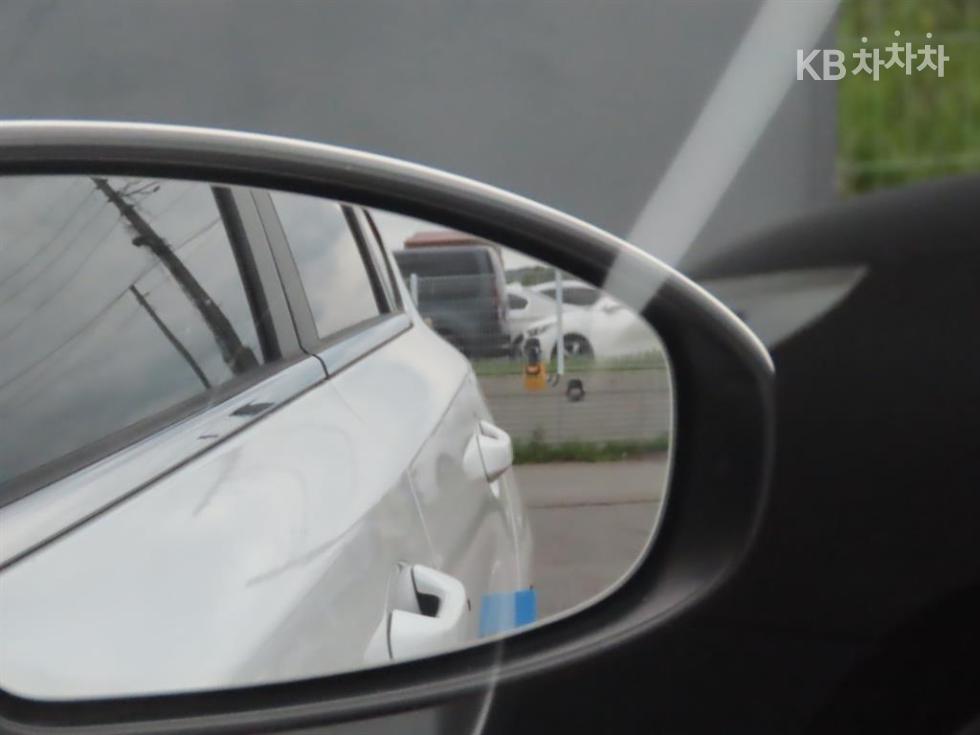 2019 - kia k3
