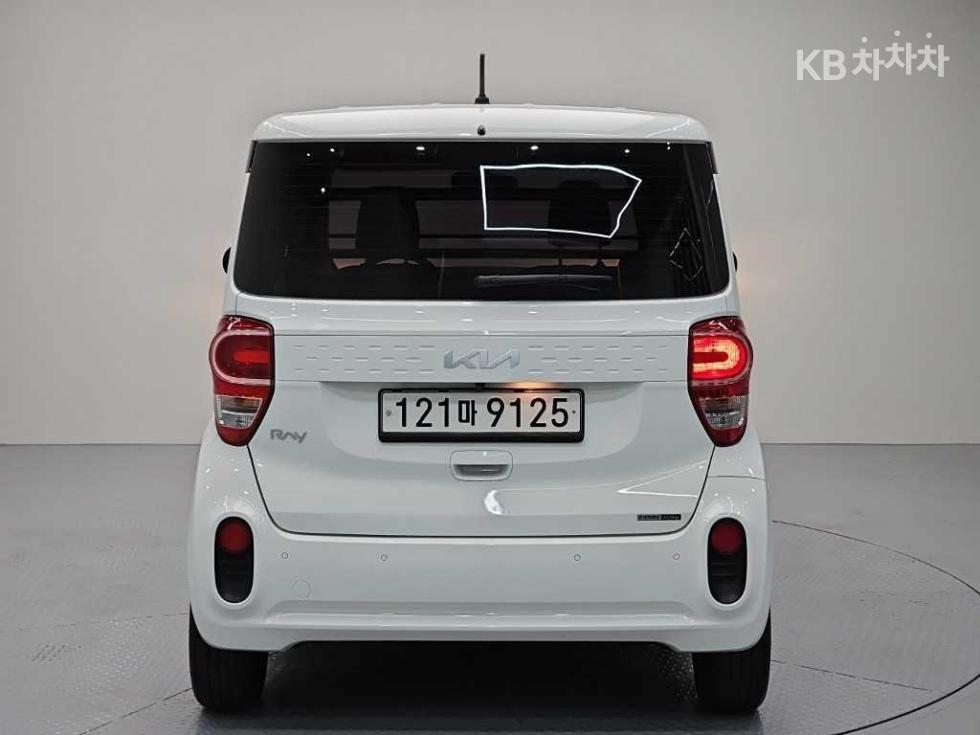 2022 - kia ray