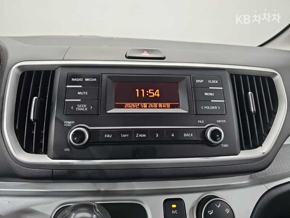 2022 - kia ray