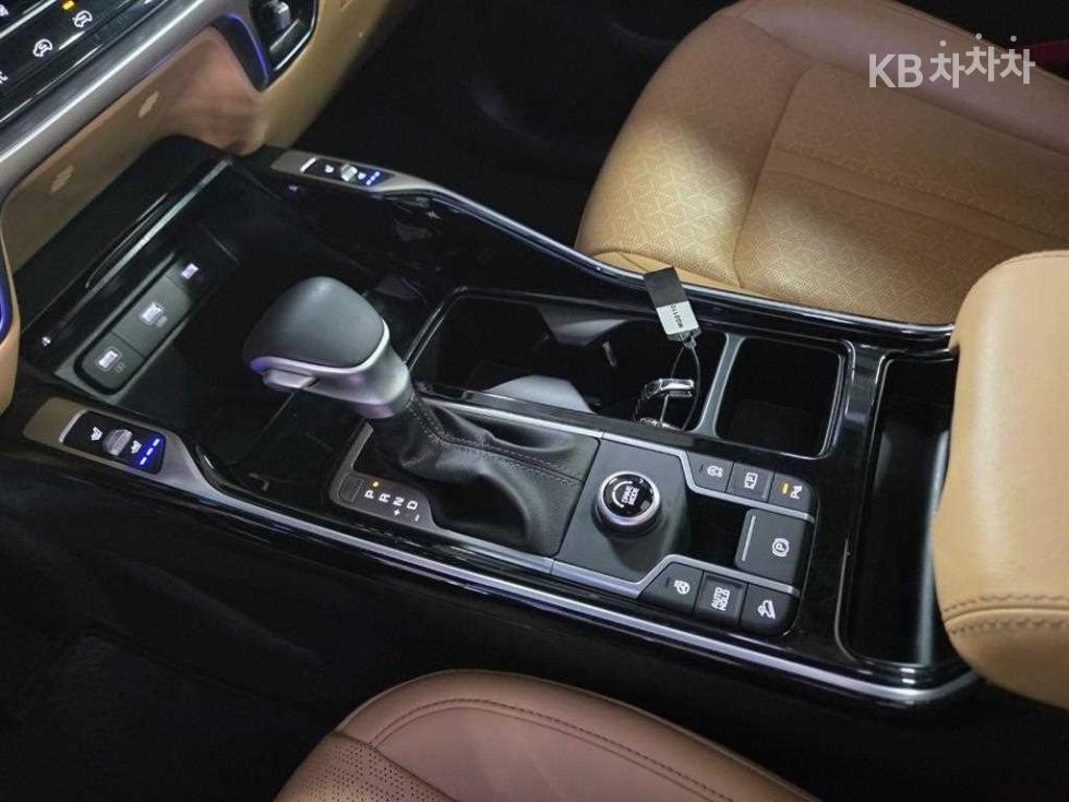 2023 - kia sorento