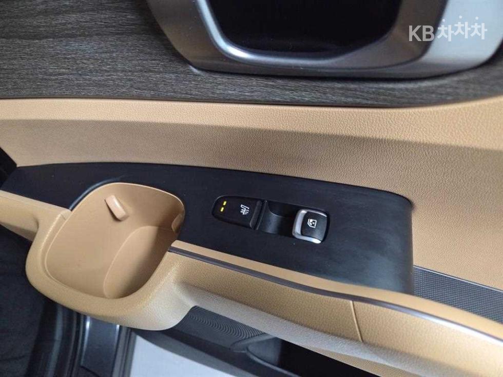2023 - kia sorento