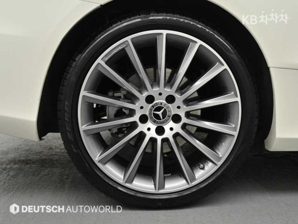 2023 - mercedes-benz c-class
