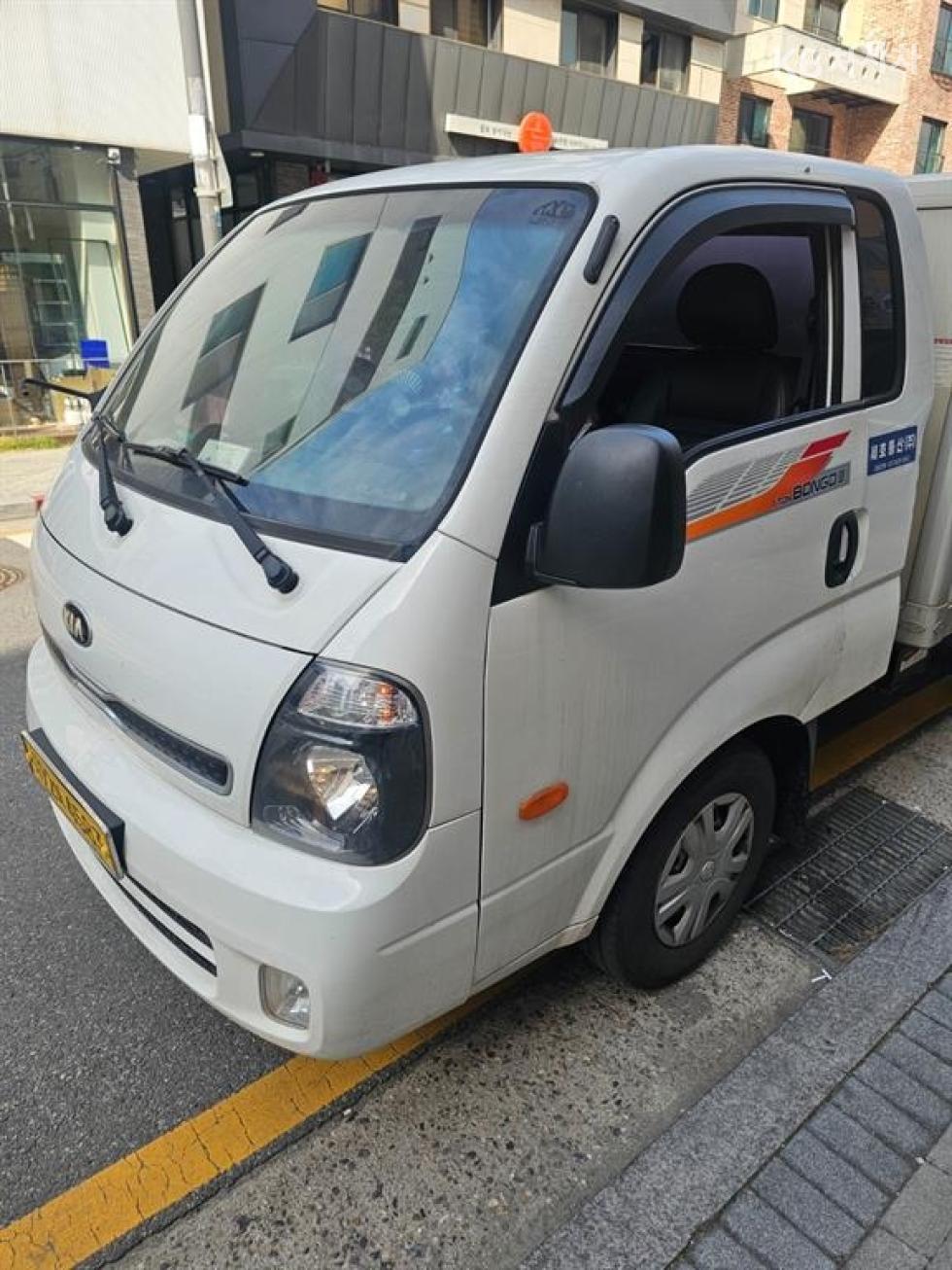 2019 - kia bongo iii