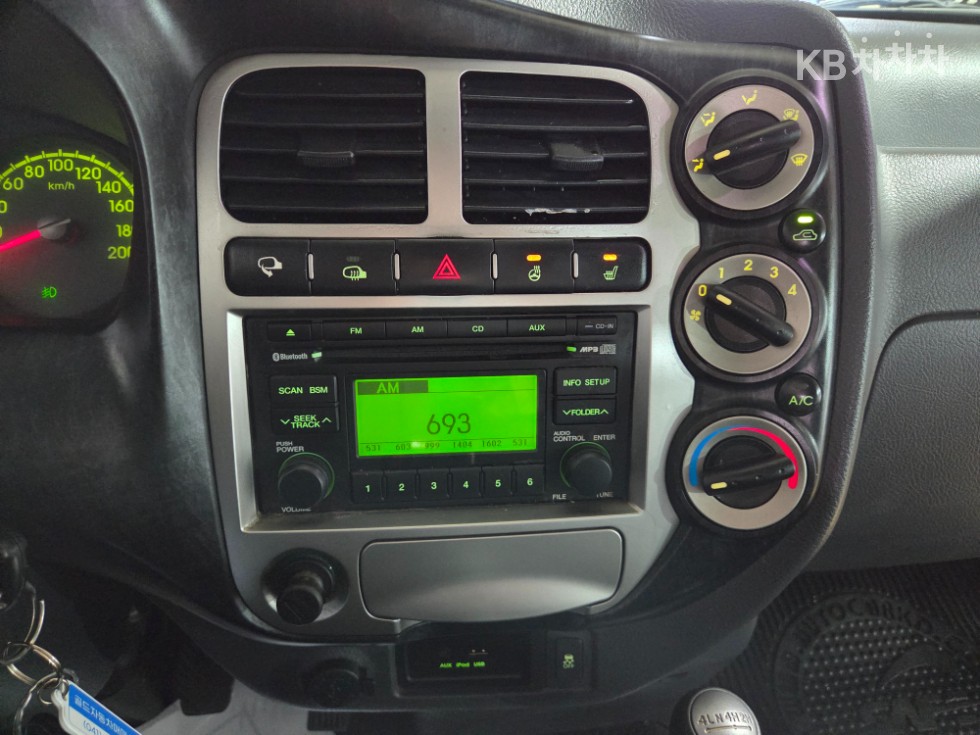 2016 - kia bongo iii