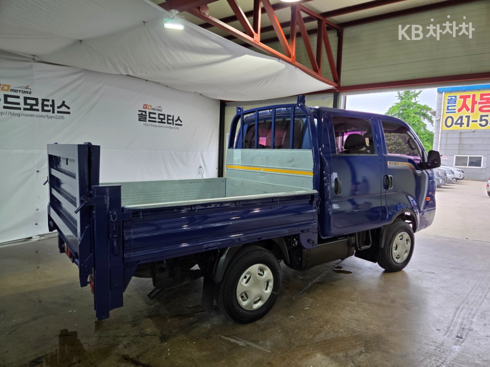 2016 - kia bongo iii