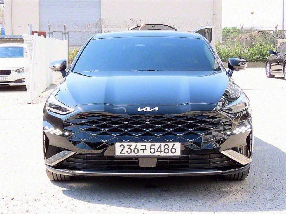 2022 Kia Mr 2.5 gasoline signature