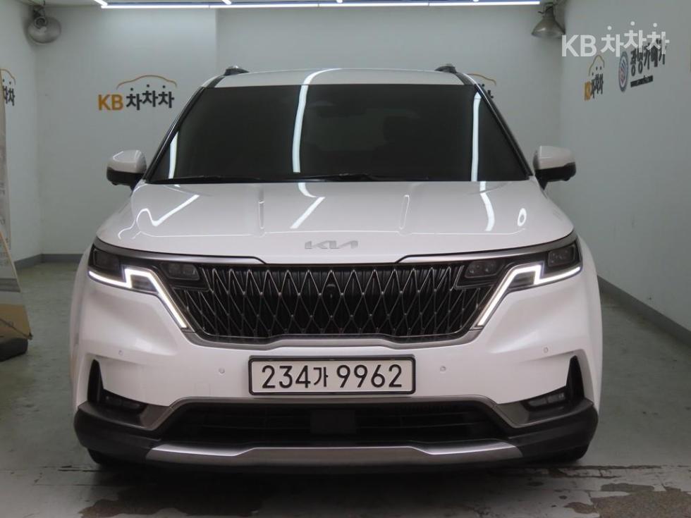 2023 Kia carnival D2.2 9-seater signature