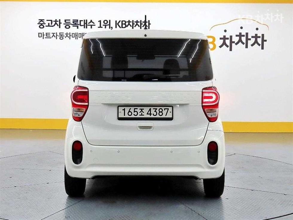 2022 - kia ray