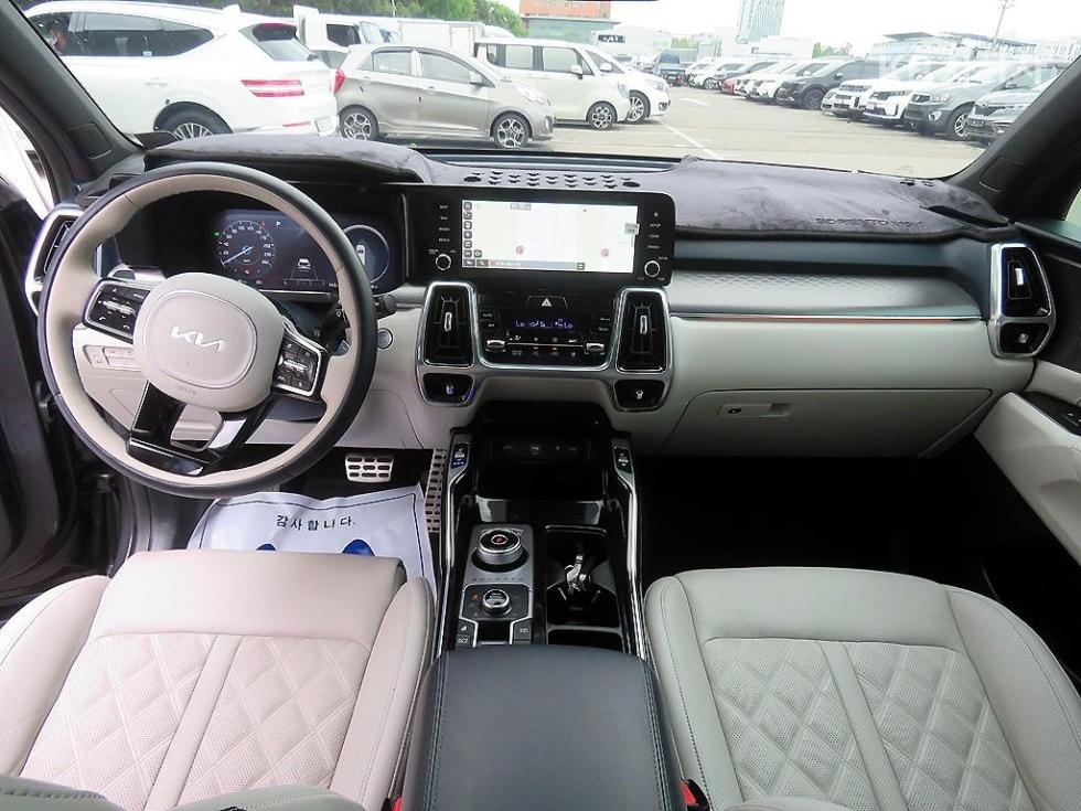 2023 - kia sorento