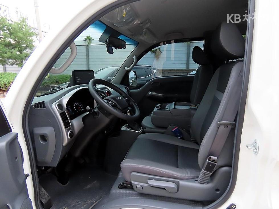 2024 - kia bongo iii