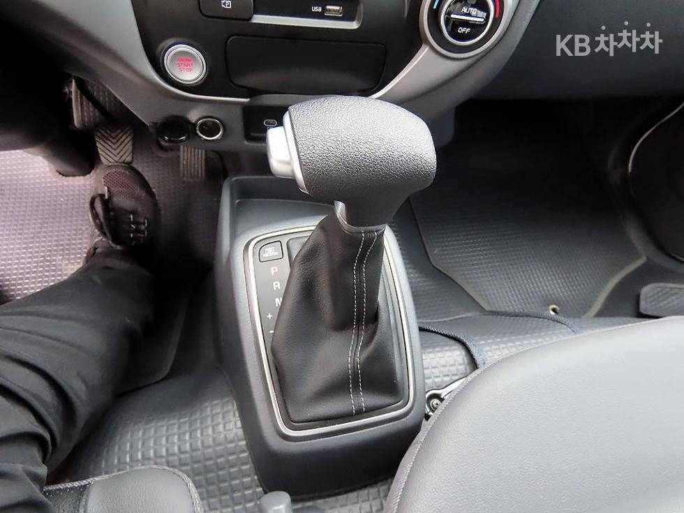 2024 - kia bongo iii