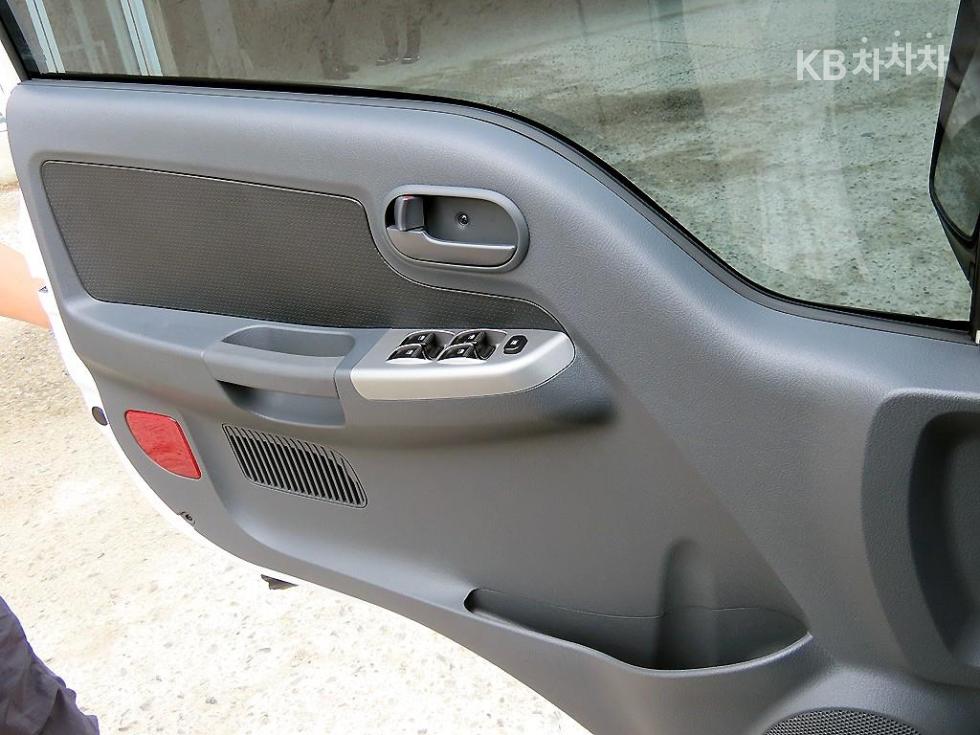 2024 - kia bongo iii