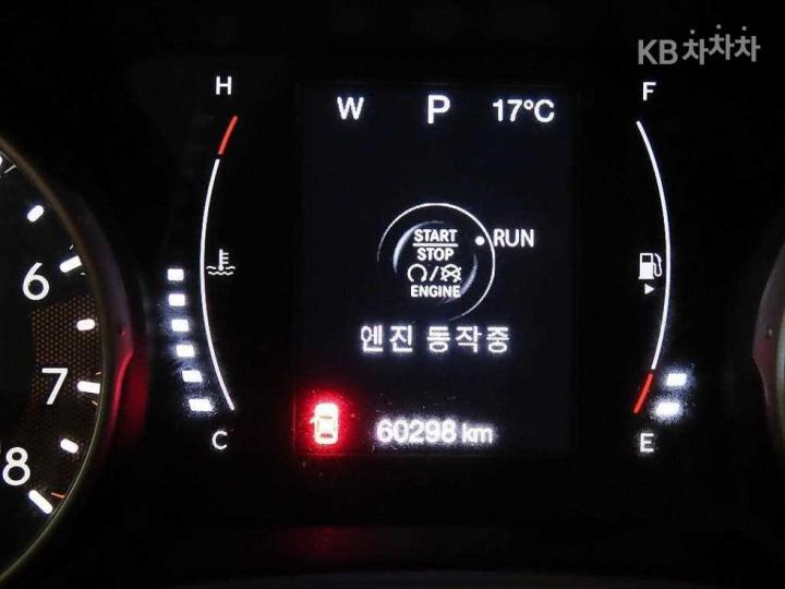 Jeep Compass 2.4 AWD Longitude 10