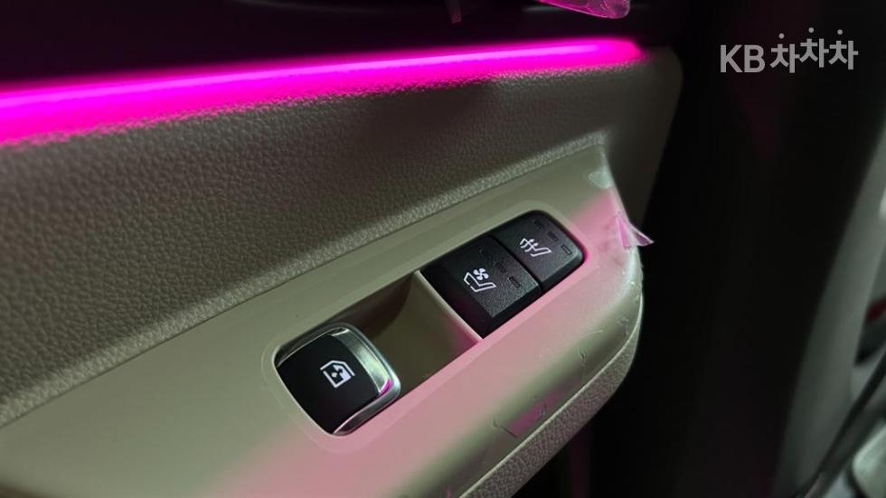 2025 - kia carnival