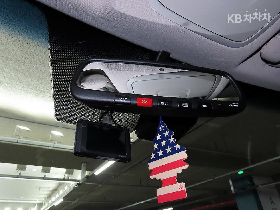 2022 - kia mohave