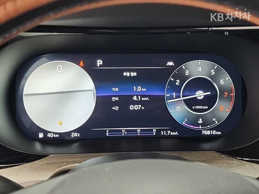 2022 - kia k5