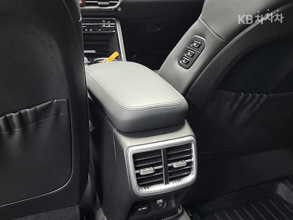2022 - kia k5