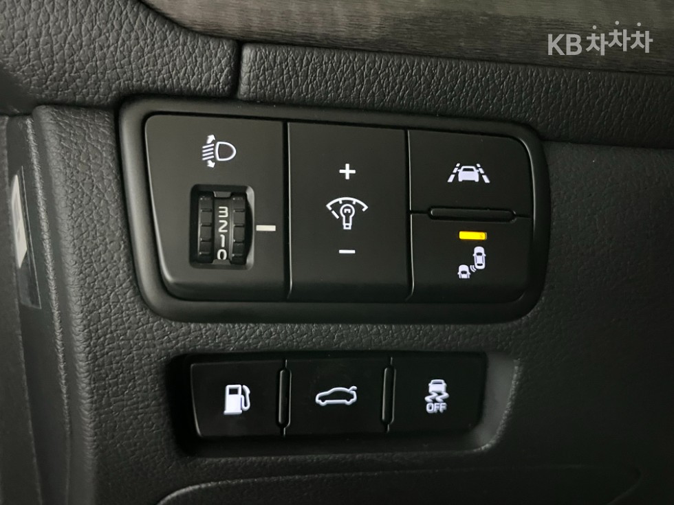 2020 - kia k7
