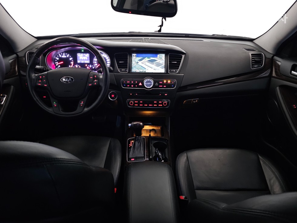 Kia K7 — miniaturë 4