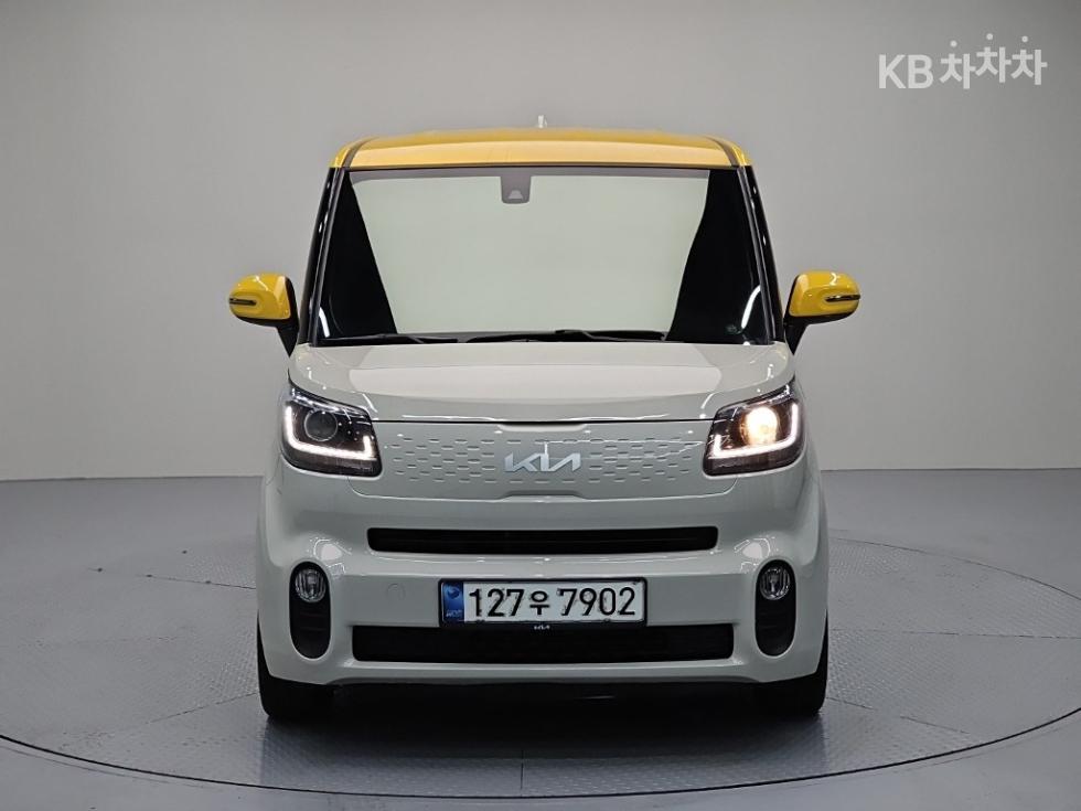2022 - kia ray