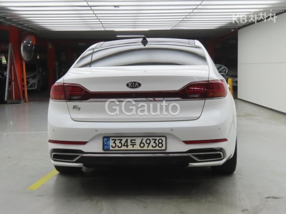 Kia K7 — miniaturë 3