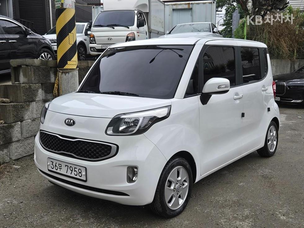 2013 - kia ray