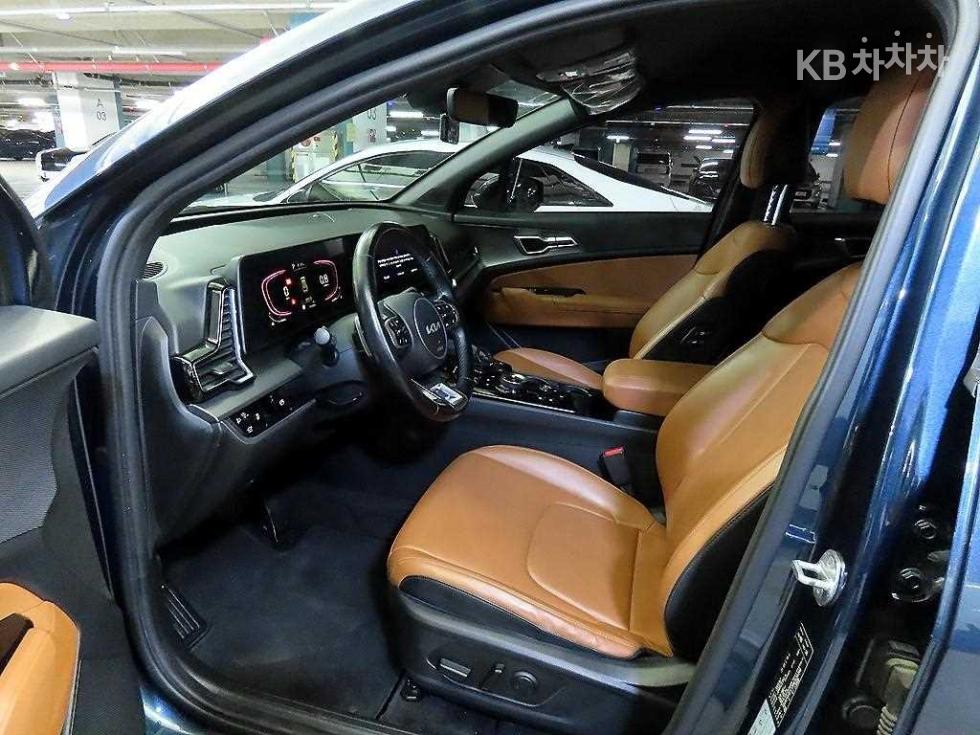 2022 - kia sportage