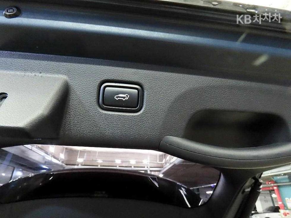 2022 - kia sportage