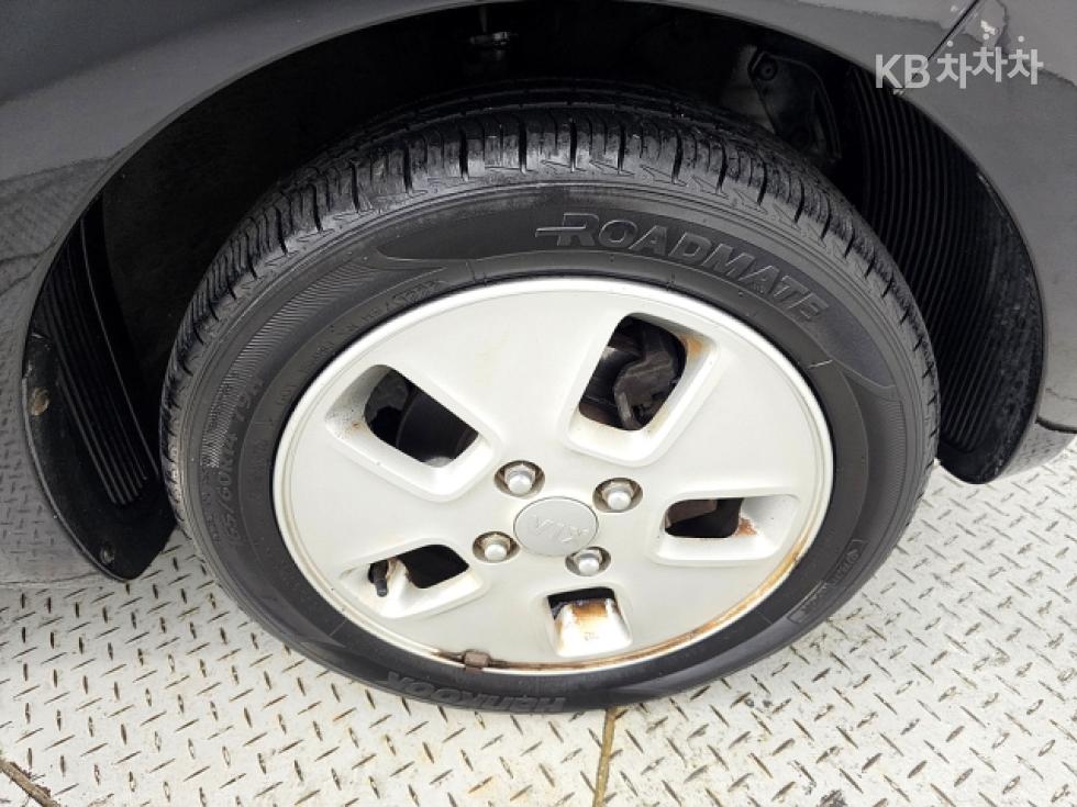 2013 - kia ray