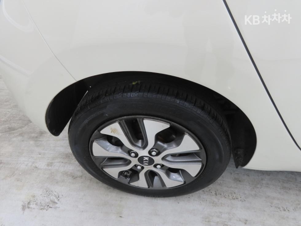 2016 - kia morning