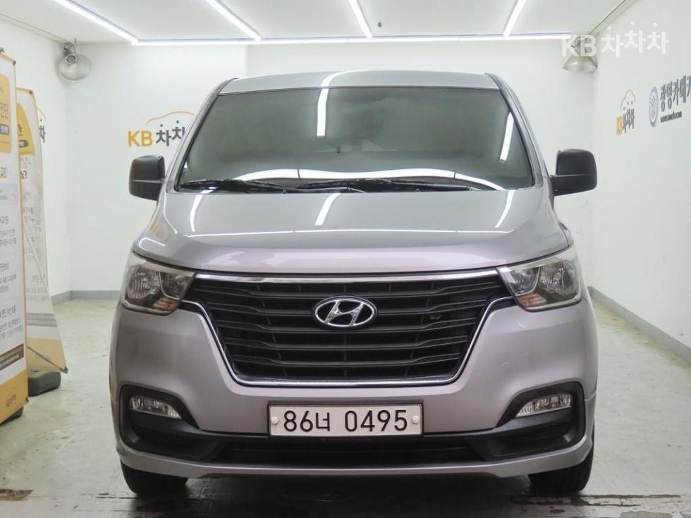 2019 hyundai starex 3-seater van smart