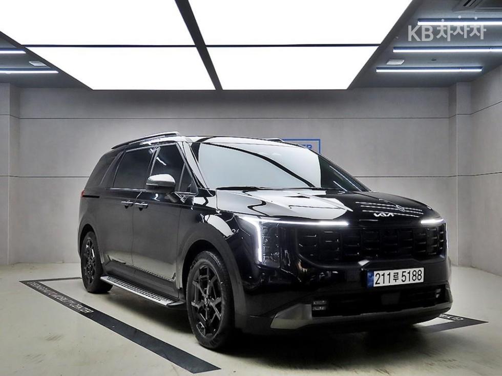2025 Kia carnival 1.6 HEV 9-seater signature