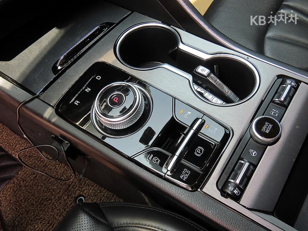 2021 - kia k5