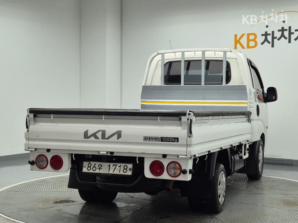 2019 - kia bongo iii