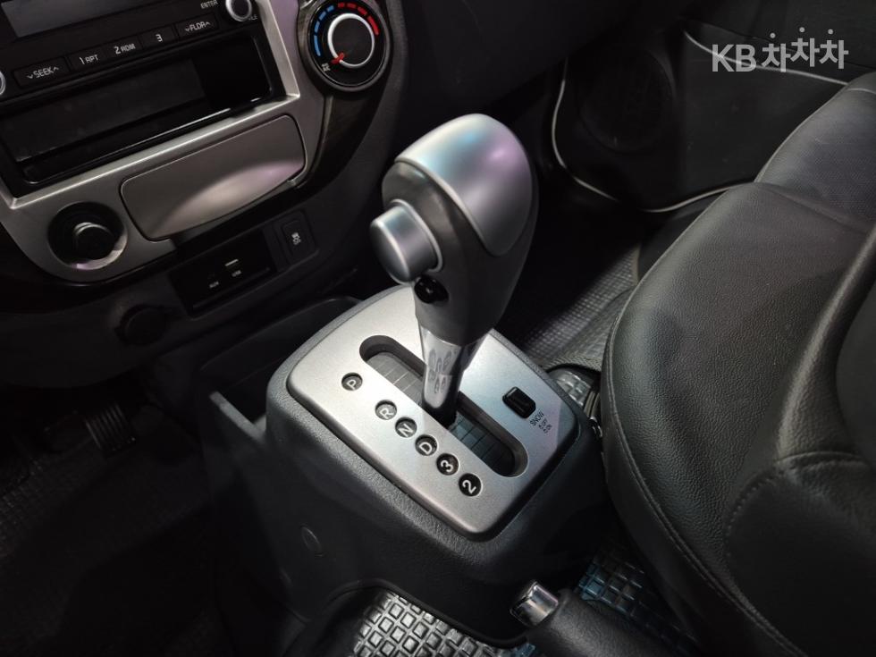 2019 - kia bongo iii