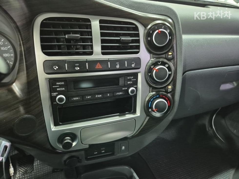 2019 - kia bongo iii
