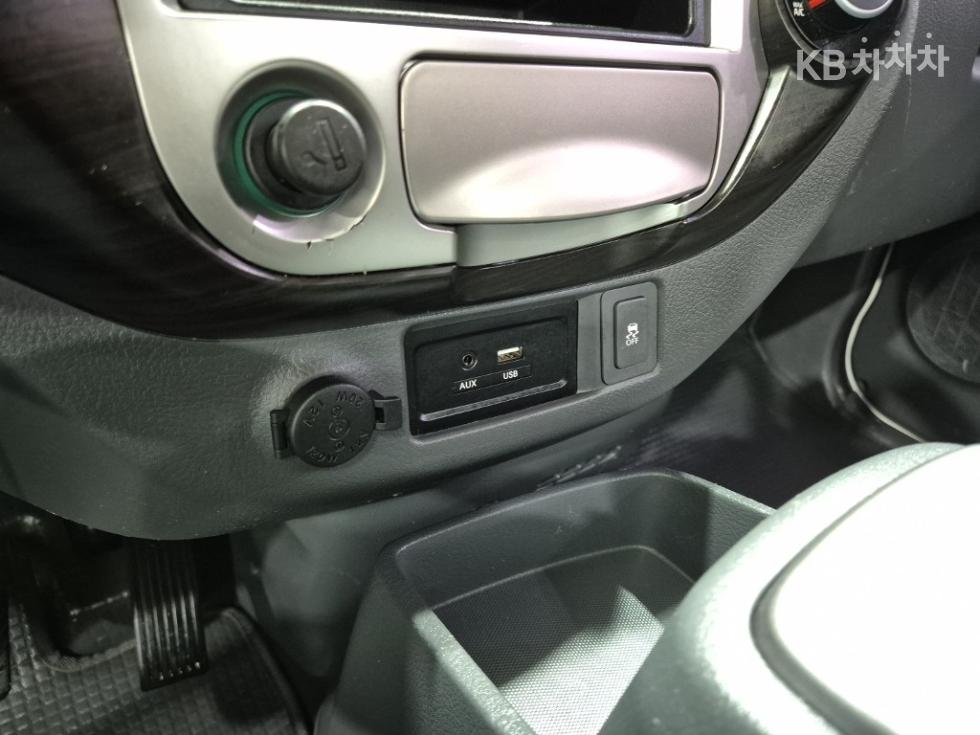 2019 - kia bongo iii