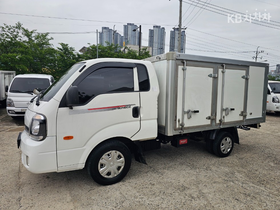 2022 - kia bongo iii