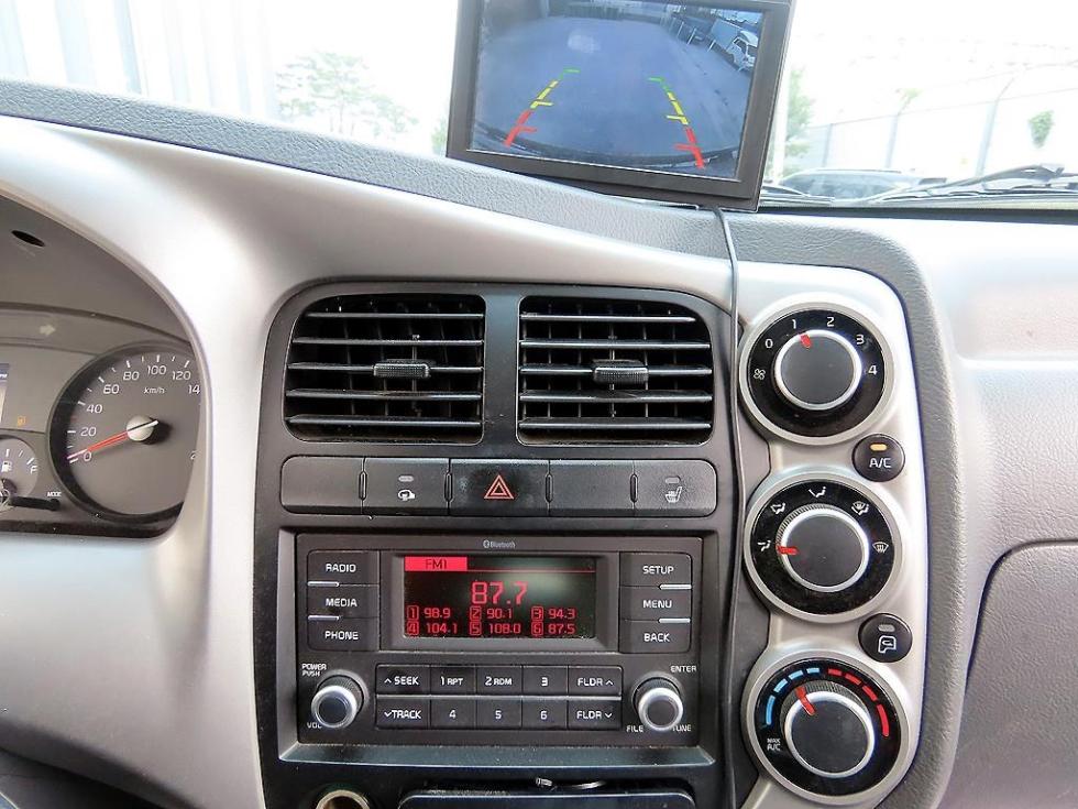 2017 - kia bongo iii