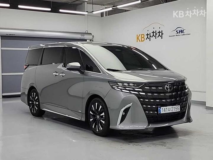 Toyota Alphard — miniaturë 4