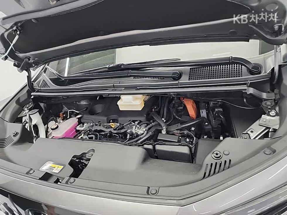 Toyota Alphard — miniaturë 5