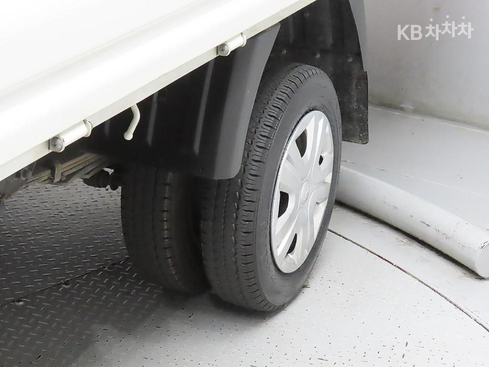 2023 - kia bongo iii