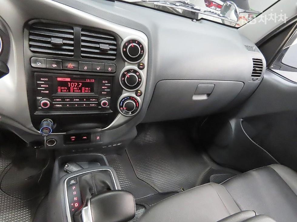 2023 - kia bongo iii